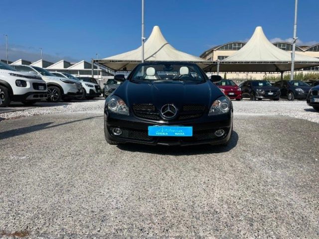 Mercedes-Benz SLK 200 Kompressor cat 2LOOK Edition - foto 2 di 4