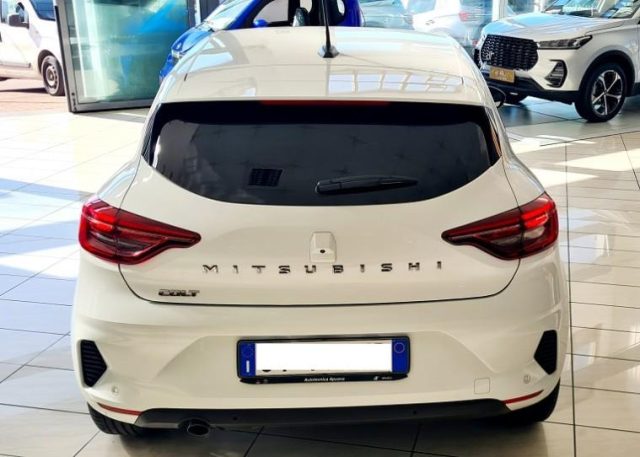 Mitsubishi Colt 1.0L turbo 90 CV Invite - foto 3 di 4