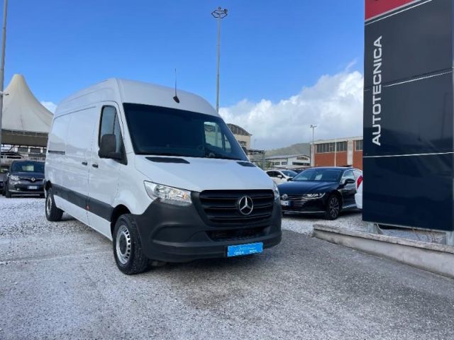 Mercedes-Benz Sprinter F39/33 311 CDI FWD TN Furgone Business usato a MASSA