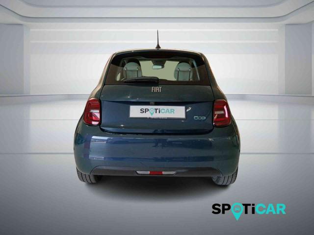 Fiat 500 La Prima Berlina 42 kWh - foto 4 di 4
