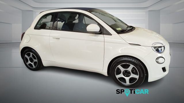 Fiat 500e Cabrio 42 kWh Passion - foto 4 di 4