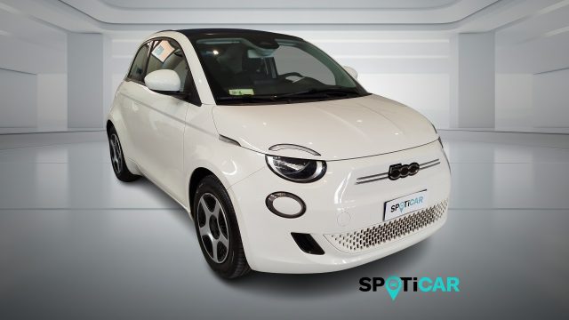 Fiat 500e Cabrio 42 kWh Passion - foto 3 di 4
