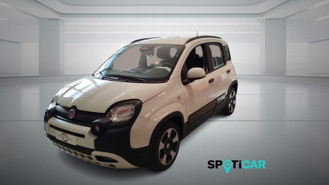 Fiat Pandina 1.0 FireFly 65 CV Hybrid Cross km 0 a BOLOGNA