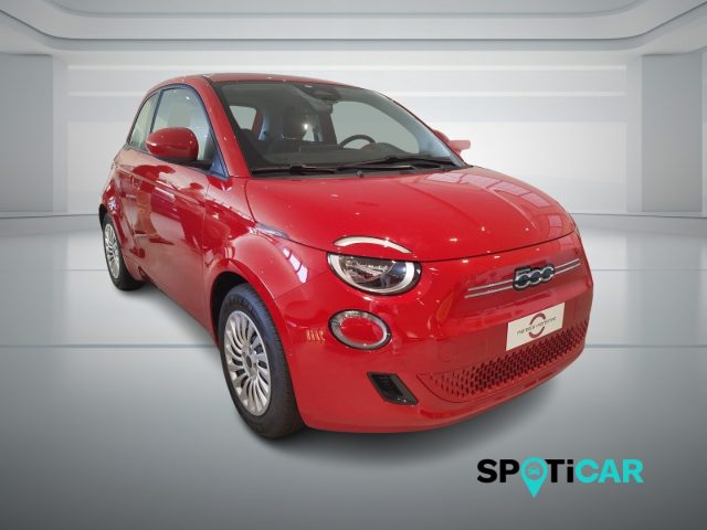 Fiat 500e Berlina 42 kWh Pop - foto 3 di 4