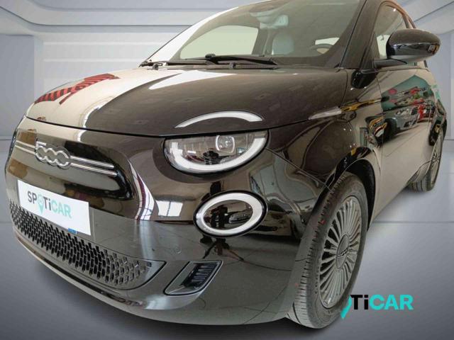 Fiat 500 Icon + Berlina 42 kWh - foto 3 di 4