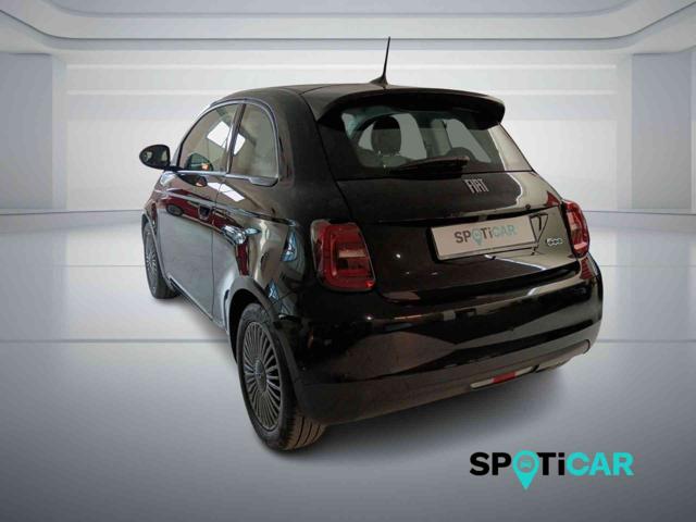 Fiat 500 Icon + Berlina 42 kWh, del 2021, 19.100 km, in vendita a Bologna (BO)