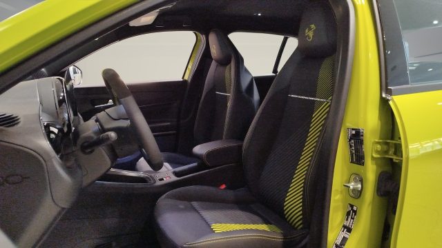 Abarth 600e Turismo nuovo a BOLOGNA