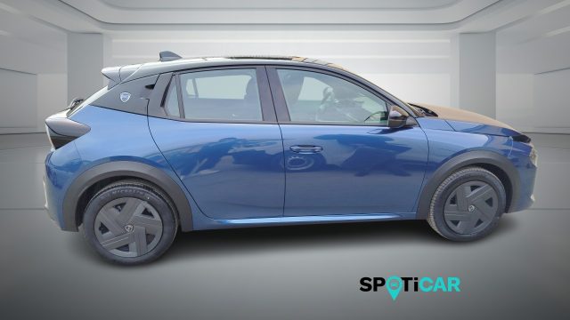 Lancia Ypsilon Hybrid e-DCT - foto 4 di 4
