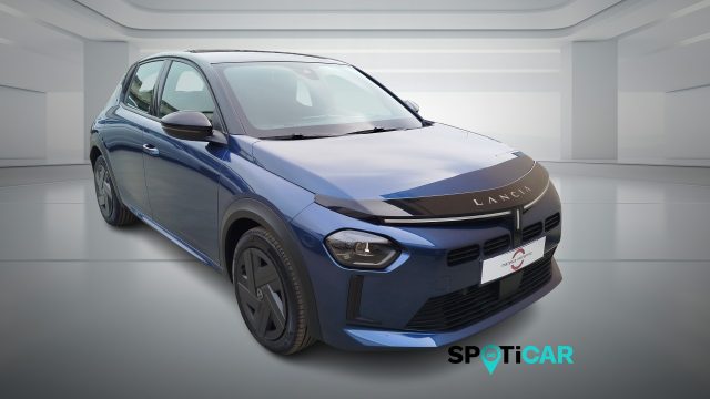 Lancia Ypsilon Hybrid e-DCT - foto 3 di 4