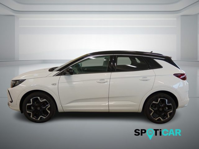 Opel Grandland 1.2 Turbo 12V 130 CV aut. Ultimate km 0 a BOLOGNA