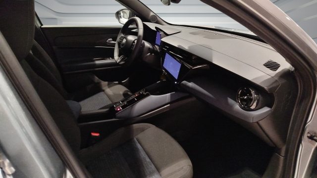 Alfa Romeo Junior 1.2 145 CV Hybrid eDCT6 usato a BOLOGNA