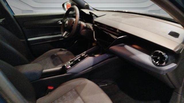 Alfa Romeo Junior 1.2 145 CV Hybrid eDCT6 usato a BOLOGNA
