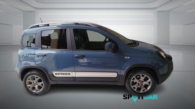 Fiat Panda Cross 1.0 FireFly S&S Hybrid - foto 4 di 4