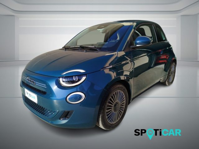 Fiat 500 Berlina Hybrid Torino, del 2025, 198 km, in vendita a Bologna (BO)