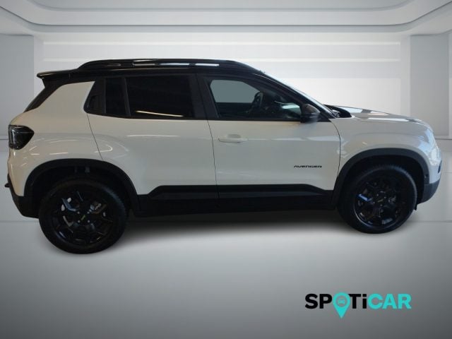 Jeep Avenger 1.2 Turbo 145 CV MHEV 4xe Overland - foto 4 di 4
