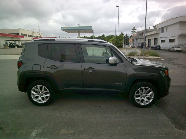 Jeep Renegade 2.0 Mjt 140CV 4WD Limited Automatica - foto 4 di 4