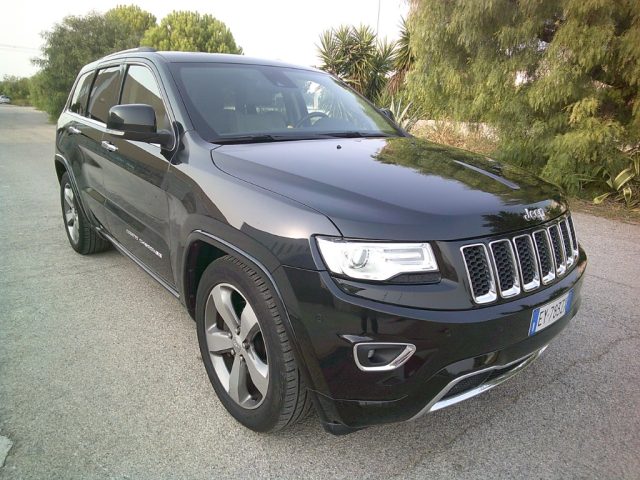 Jeep Grand Cherokee 3.0 V6 CRD 250 CV Multijet II Overland - foto 3 di 4