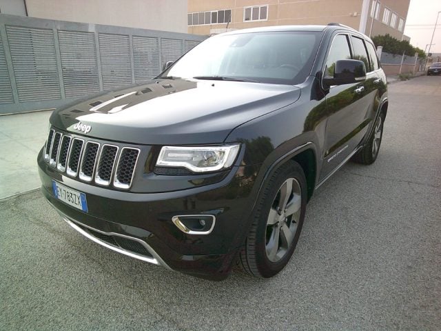 Jeep Grand Cherokee 3.0 V6 CRD 250 CV Multijet II Overland usato a MONTEMESOLA