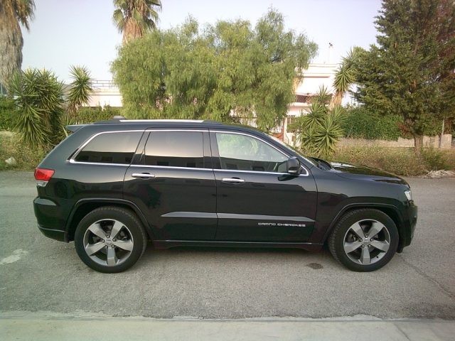 Jeep Grand Cherokee 3.0 V6 CRD 250 CV Multijet II Overland - foto 4 di 4
