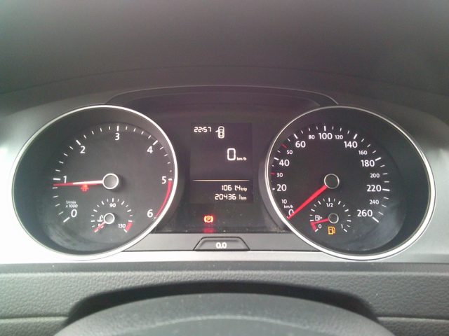 Volkswagen Golf 1.6 TDI 90 CV 5p. Trendline BlueMotion Technology - foto 3 di 4
