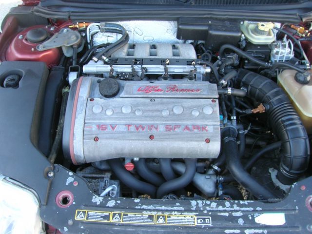 Alfa Romeo GTV 2.0i 16V Twin Spark cat L, del 1995, 156.000 km, in vendita a Montemesola (TA)