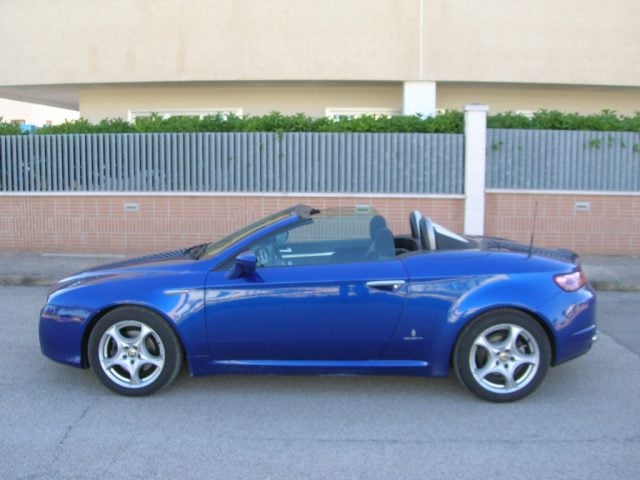 Alfa Romeo Spider 2.2 JTS, del 2007, 202.000 km, in vendita a Montemesola (TA)