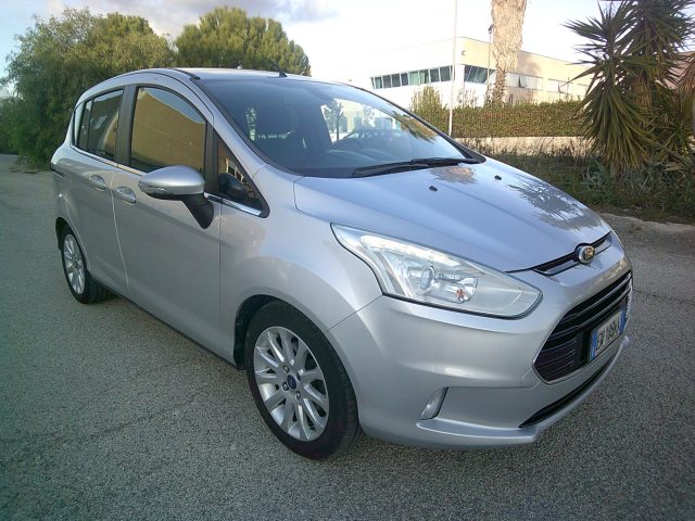 Ford B-Max 1.5 TDCi 75 CV Titanium - foto 3 di 49