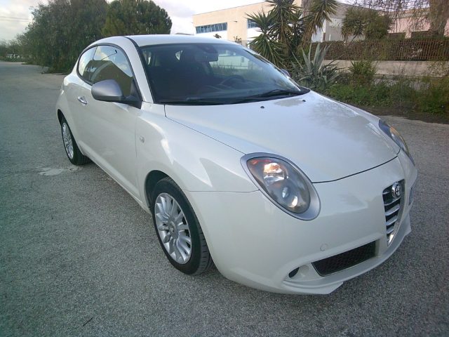 Alfa Romeo MiTo 1.3 JTDm 85 CV S&S Distinctive - foto 3 di 4