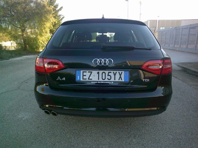 Audi A4 Avant 2.0 TDI 150 CV multitronic Advanced, del 2015, 211.000 km, in vendita a Montemesola (TA)