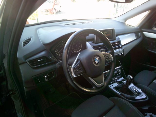 BMW 216 d Active Tourer Sport-Line, del 2016, 155.000 km, in vendita a Montemesola (TA)