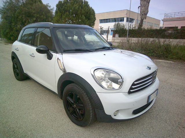 MINI Countryman Mini Cooper D Countryman - foto 3 di 4