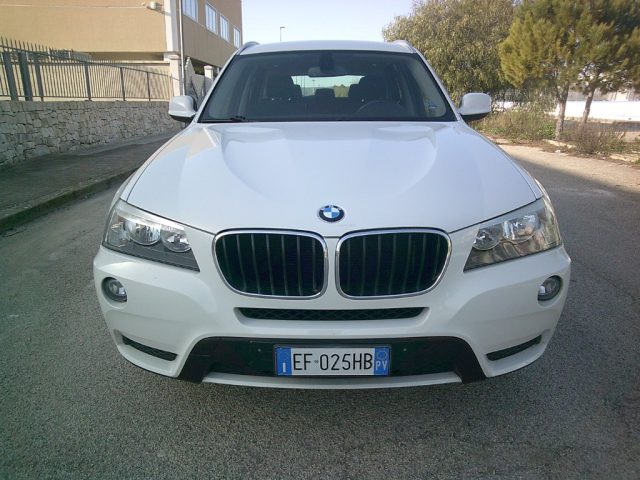 BMW X3 xDrive20d AUT. - foto 2 di 4