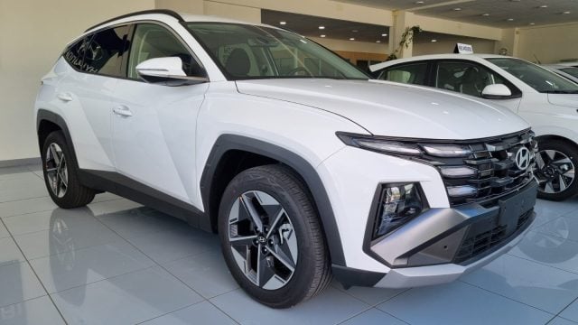 Hyundai TUCSON 1.6 CRDI 48V DCT Business - foto 2 di 4