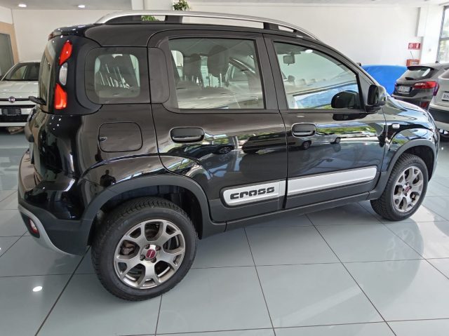Fiat Panda Cross S&S 4x4 5 POSTI - foto 3 di 4