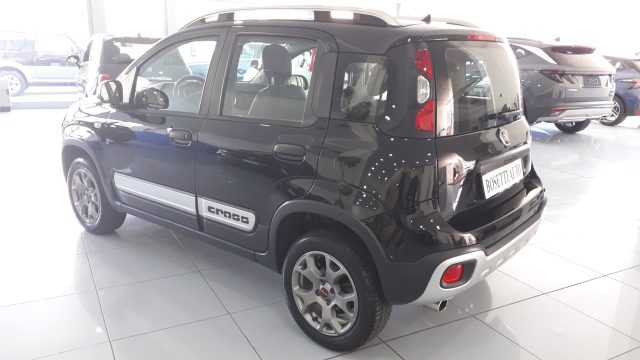 Fiat Panda Cross S&S 4x4 5 POSTI - foto 2 di 4
