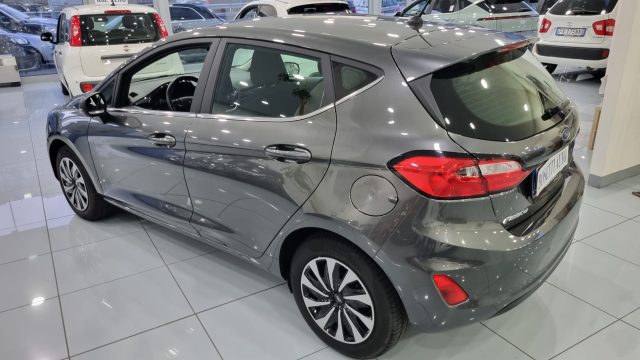 Ford Fiesta 1.1 75 CV 5 porte Titanium - foto 3 di 4