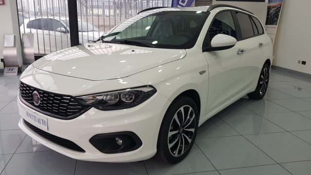 Fiat Tipo 1.4 T-Jet 120CV SW - foto 1 di 4