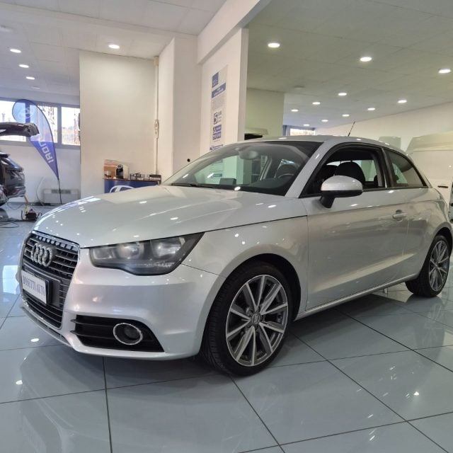 Audi A1 1.6 TDI 105 CV Ambition, del 2011, 185.942 km, in vendita a Trento (TN)