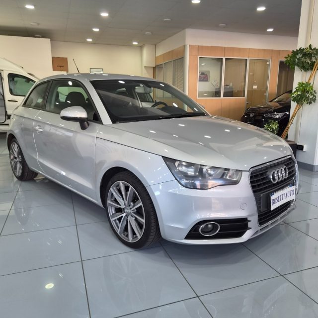 Audi A1 1.6 TDI 105 CV Ambition - foto 2 di 4