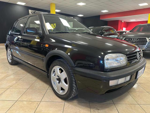 Volkswagen Golf 2.0 16V cat 5 porte GTI *TETTO/LIBRETTO SERVICE* usato a BOZZOLO