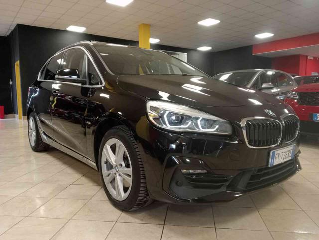 BMW 218 d Active Tourer Sport ** KM CERTIF. BMW ** usato a BOZZOLO