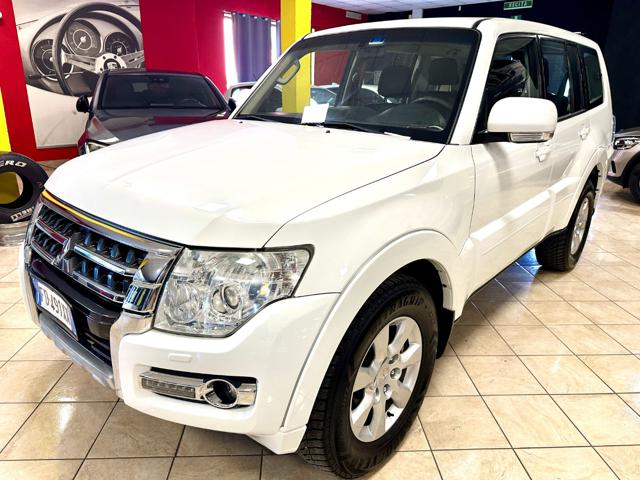 Mitsubishi Pajero 3.2 DI-D 16V aut. 5p. UNIPRO -VERICELLO- GANCIO TR - foto 3 di 4