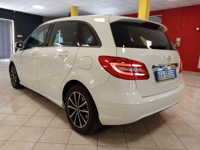 Mercedes-Benz B 180 CDI Premium ** TETTO PANOR. ** - foto 4 di 4