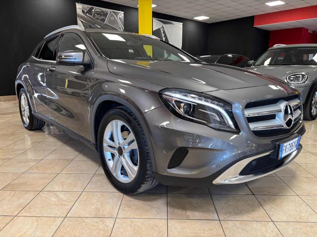 Mercedes-Benz GLA 220 d Automatic 4Matic Sport - KM E SERVICE CERTIFIC. - foto 3 di 4