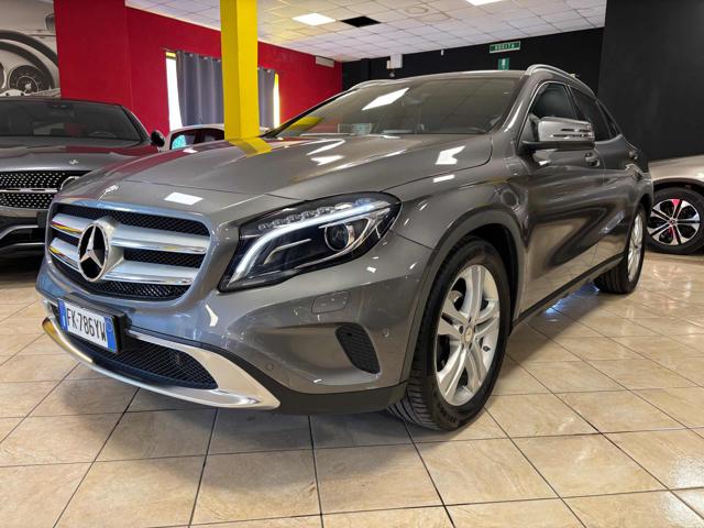 Mercedes-Benz GLA 220 d Automatic 4Matic Sport - KM E SERVICE CERTIFIC. usato a BOZZOLO