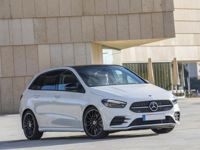 Mercedes-Benz B 180 d*LED/PELLE/TELEC/AUTOMATICA* usato a BOZZOLO