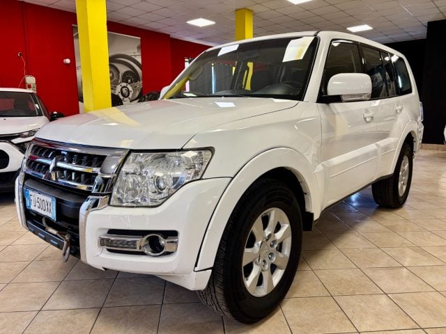 Mitsubishi Pajero 3.2 DI-D 16V aut. 5p. UNIPRO -VERICELLO- GANCIO TR - foto 3 di 4
