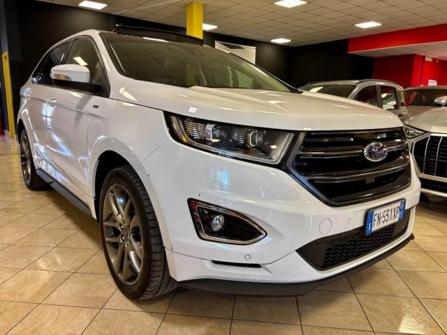 Ford Edge 2.0 TDCI 210 CV ST Line - X OPERATORI DEL SETTORE usato a BOZZOLO