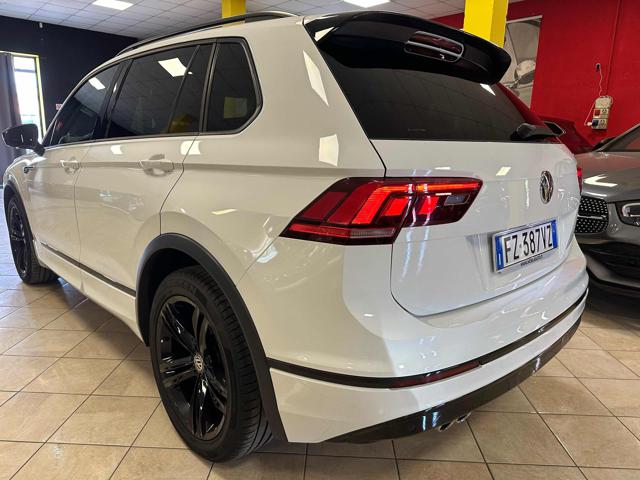 Volkswagen Tiguan 2.0 TDI R-LINE *DSG/VIRTUAL/XENO/LED* - foto 2 di 4