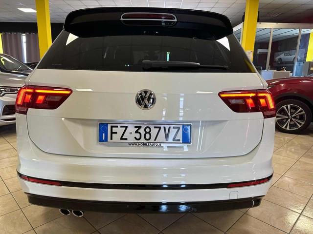 Volkswagen Tiguan 2.0 TDI R-LINE *DSG/VIRTUAL/XENO/LED* - foto 3 di 4